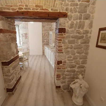 Apartment Antique Zadar - City Center Esterno foto