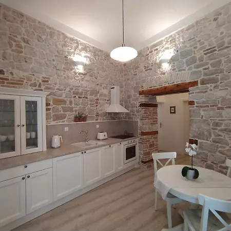 Apartment Antique Zadar - City Center Esterno foto