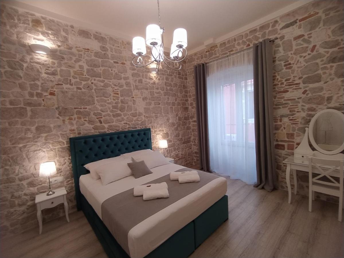 Antique - Center Apartment Zadar