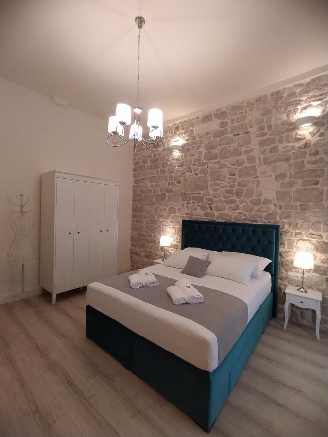 Antique - Center Apartment